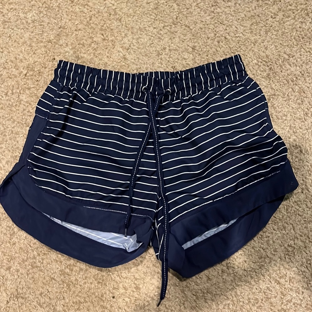 Womens medium shorts with liner
